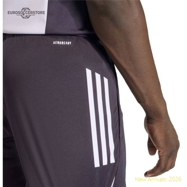 2025-2026 Man Utd Training Shorts (Aurora Black)-Football Jersey Hub