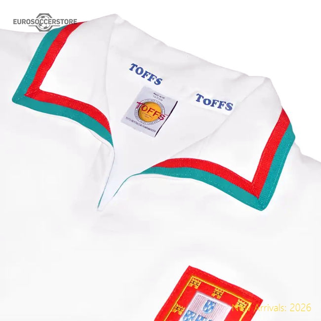 Portugal 1972 Away Retro Football Shirt-Vantage Point Soccer