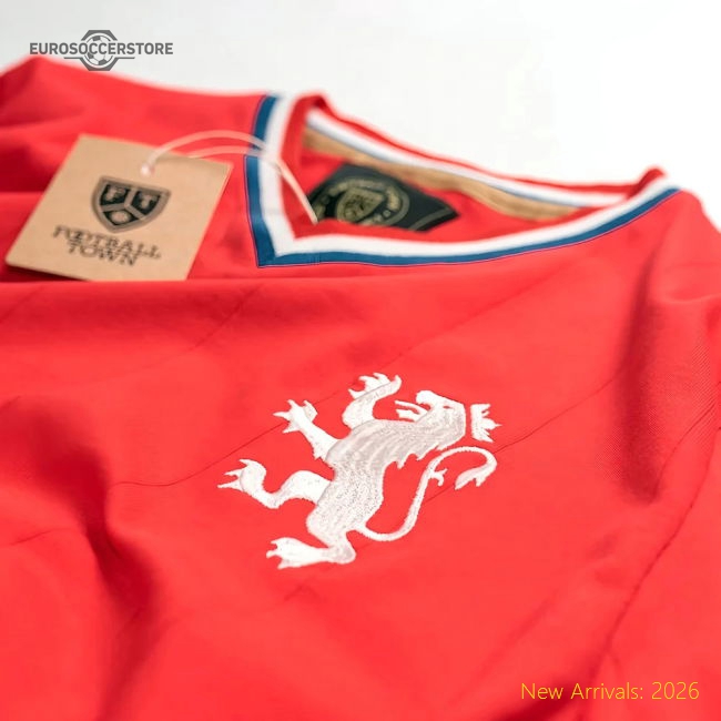Vintage Russia Lev Soccer Jersey-Vantage Point Soccer